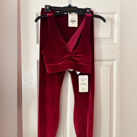 Fabletics Workout Set (Velour) - Picture 2 of 7